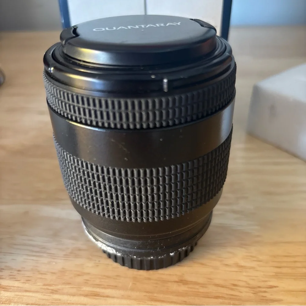 70-210mm F4-5.6 Zoom Lens - Black